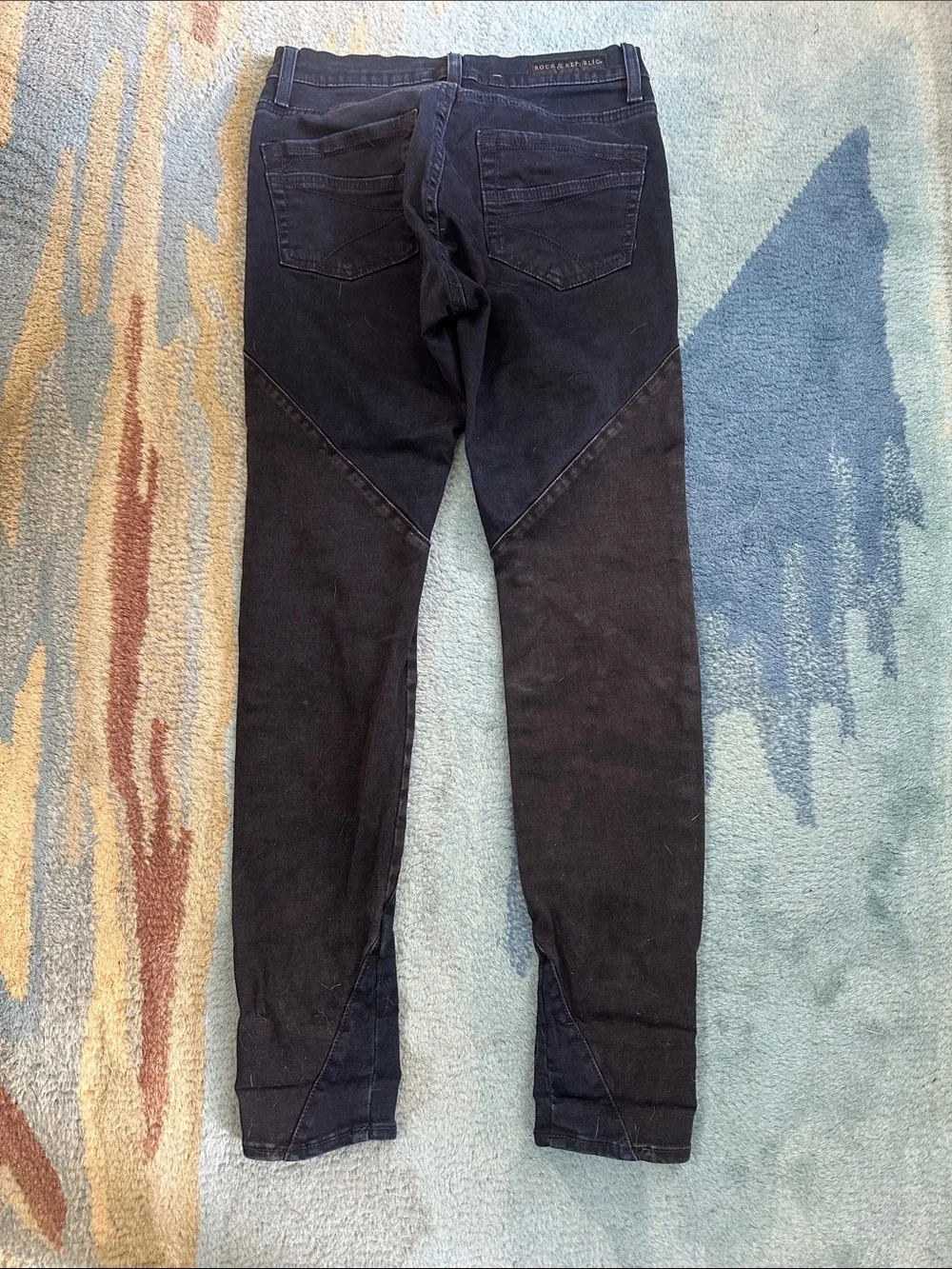 Rock & Republic Kylie Black Skinny Jeans
